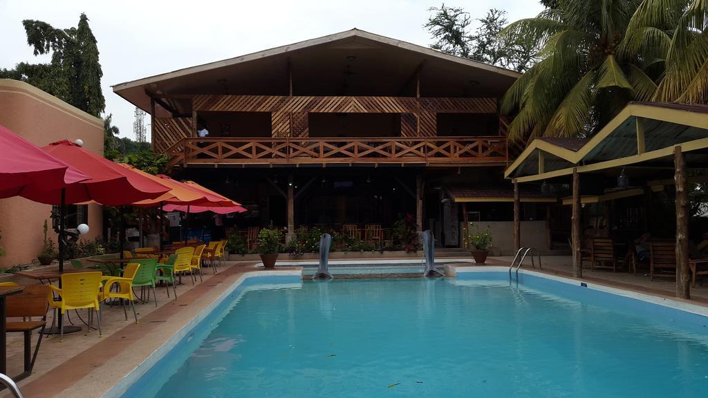 Sir Max Hotel Kumasi Exterior foto