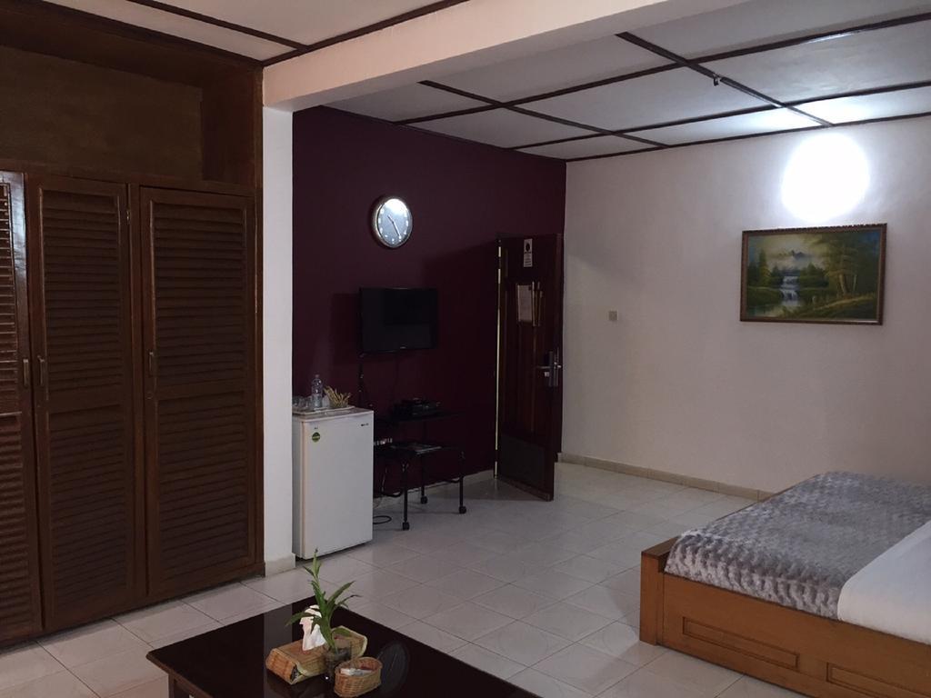 Sir Max Hotel Kumasi Habitación foto